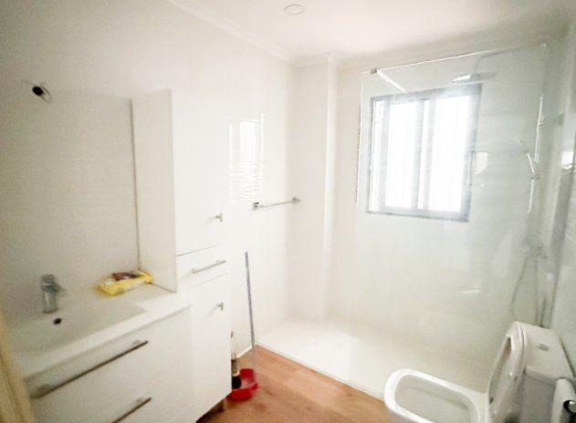 Herverkoop - Appartement - Torrevieja - Playa de los Locos