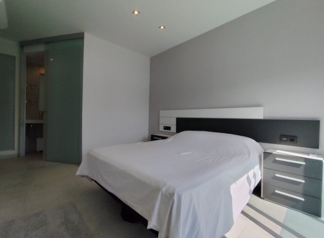 Revente - Appartement - El Raso