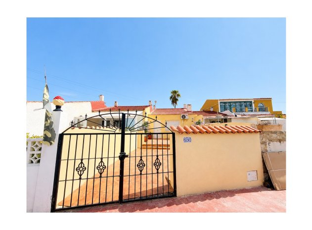 Herverkoop - Ground Floor Bungalow - Torrevieja - La Siesta - El Salado - Torreta