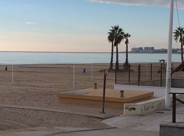 Herverkoop - Appartement - Torrevieja - Acequion