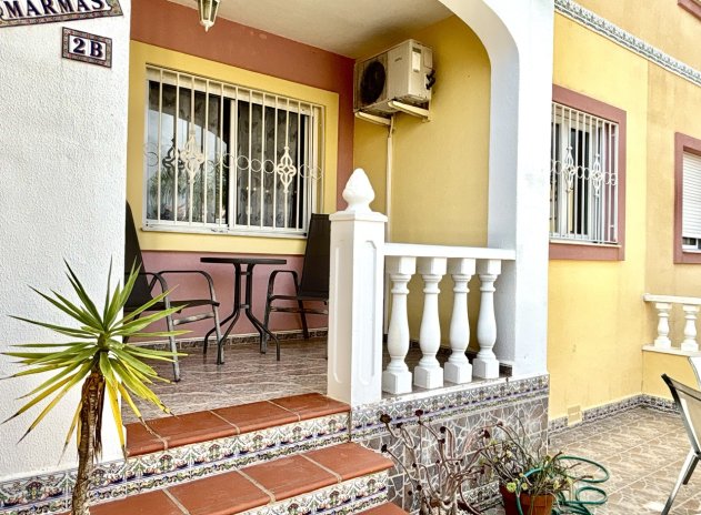 Resale - Apartment / Flat * - La Zenia *