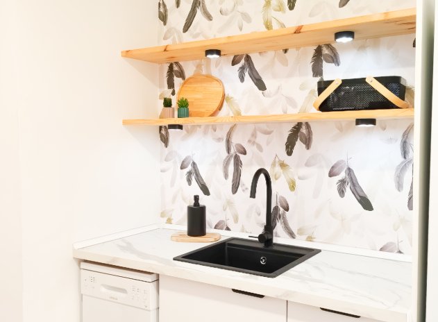 Resale - Apartment / Flat * - La Zenia *