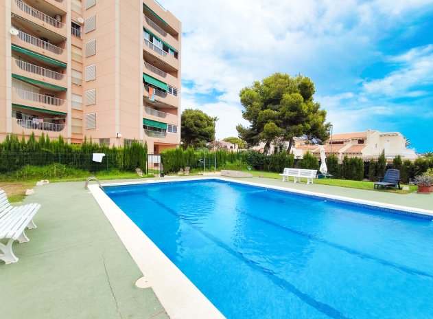 Resale - Apartment / Flat * - La Zenia *
