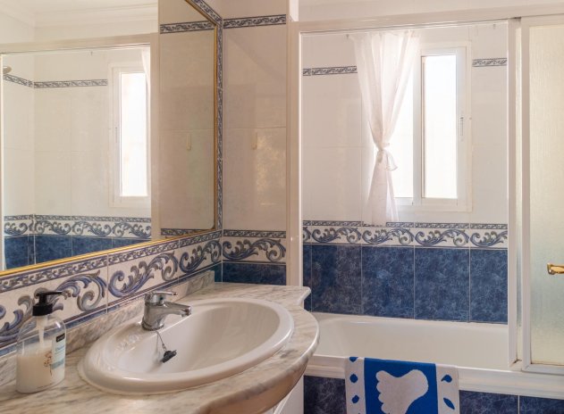 Herverkoop - Rijwoning - Orihuela Costa - La Regia
