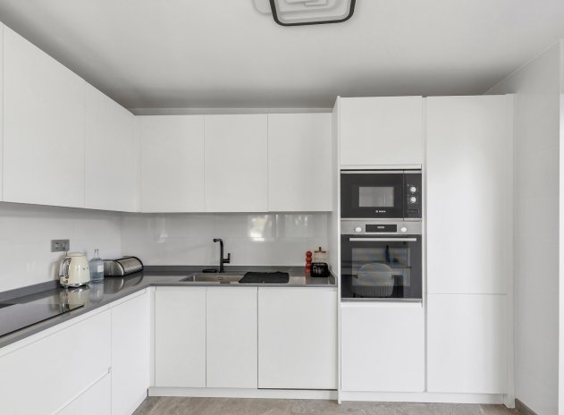 Herverkoop - Villa - Torrevieja - Los Balcones