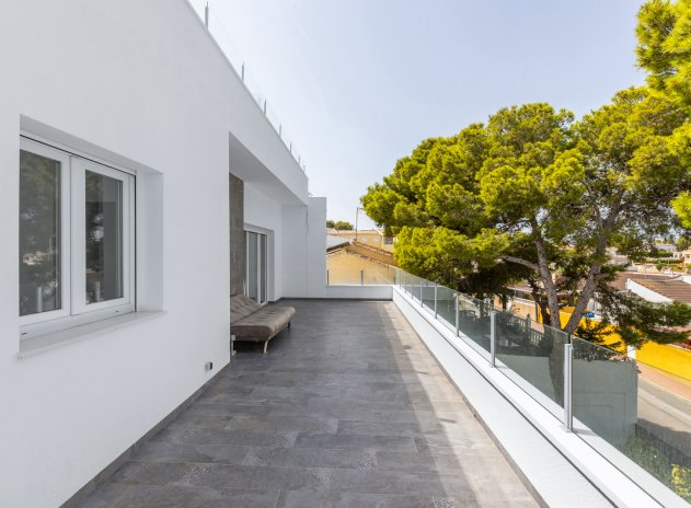 Herverkoop - Villa - Torrevieja - Los Balcones
