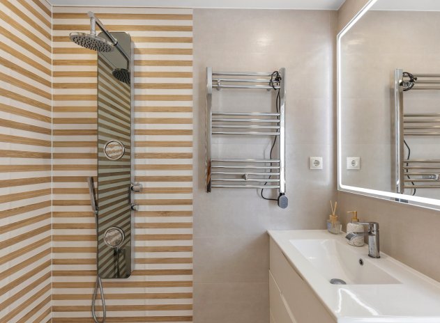 Herverkoop - Villa - Torrevieja - Los Balcones