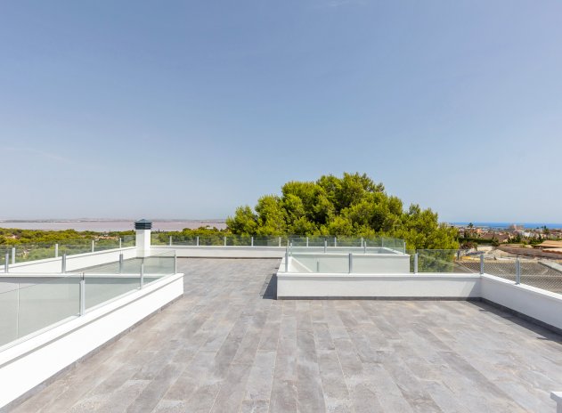 Herverkoop - Villa - Torrevieja - Los Balcones