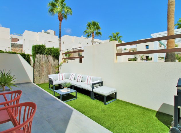 Herverkoop - Villa - Villamartin - PAU 8