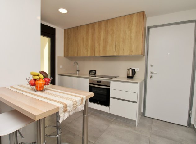 Herverkoop - Villa - Villamartin - PAU 8