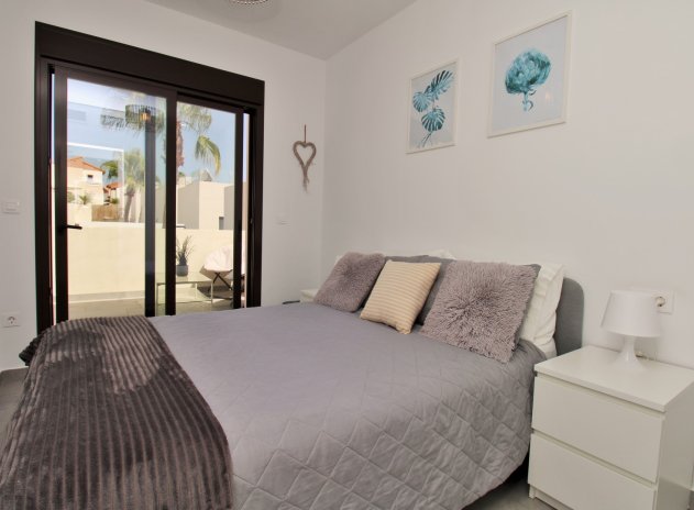 Herverkoop - Villa - Villamartin - PAU 8