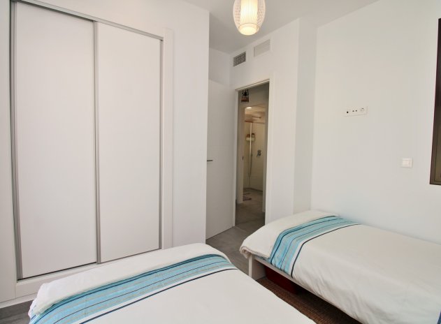 Herverkoop - Villa - Villamartin - PAU 8