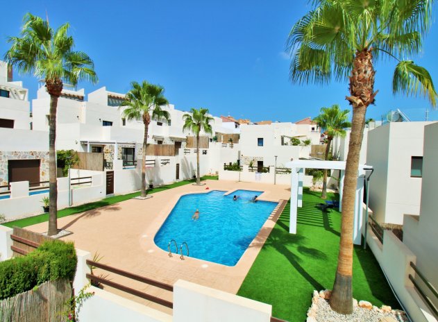 Herverkoop - Villa - Villamartin - PAU 8