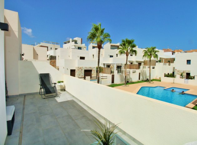Herverkoop - Villa - Villamartin - PAU 8