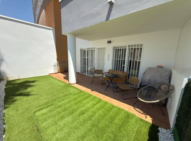 Herverkoop - Appartement - Villamartin - La fuente