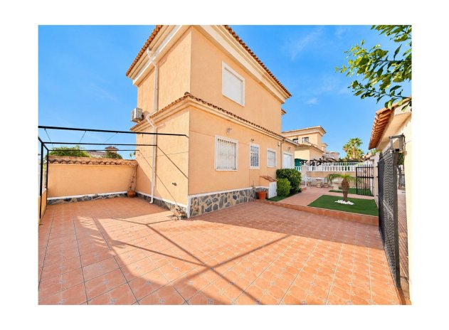 Herverkoop - Villa - San Fulgencio - urb.la marina