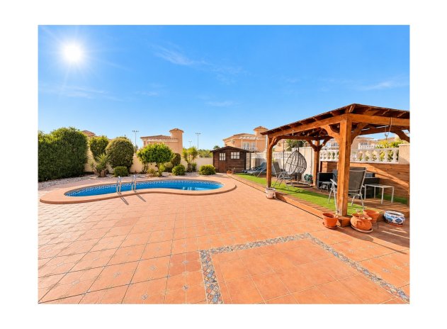 Herverkoop - Villa - San Fulgencio - urb.la marina