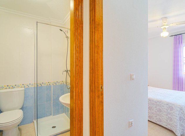 Wiederverkauf - Wohnung - Los Altos