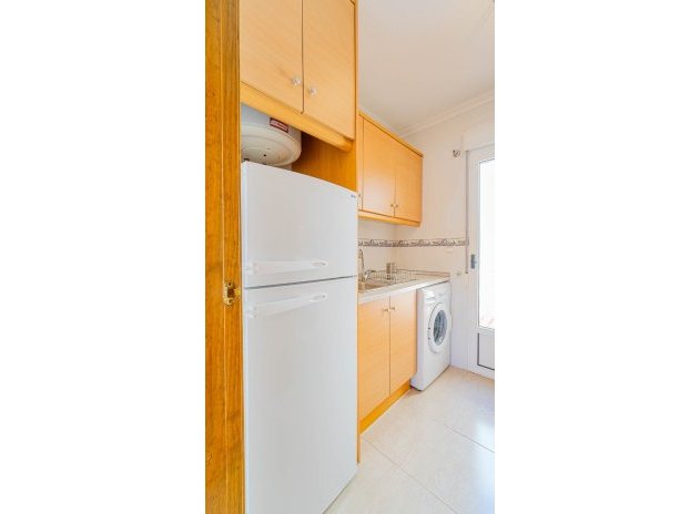 Wiederverkauf - Wohnung - Los Altos