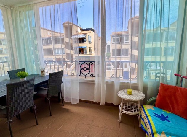 Revente - Appartement - Punta Prima