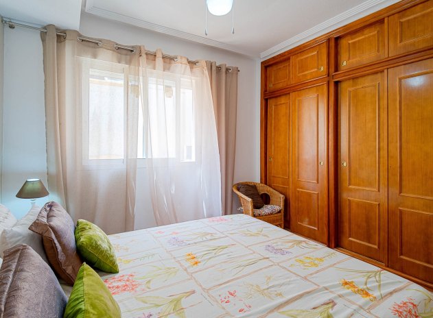 Revente - Appartement - Punta Prima