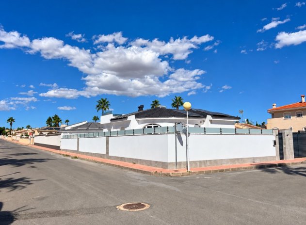 Herverkoop - Villa - Ciudad Quesada