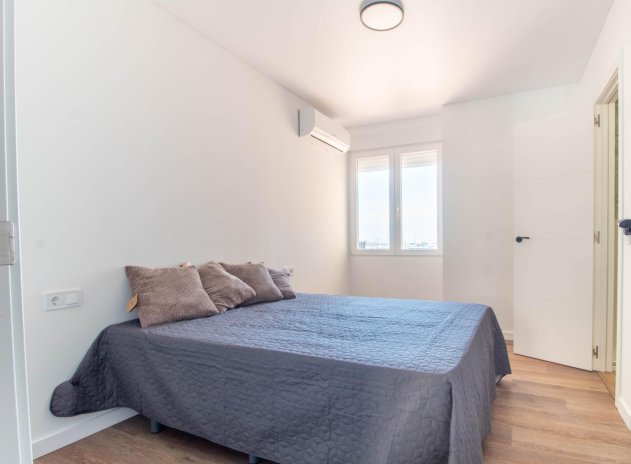 Herverkoop - Appartement - Torrevieja - Acequion