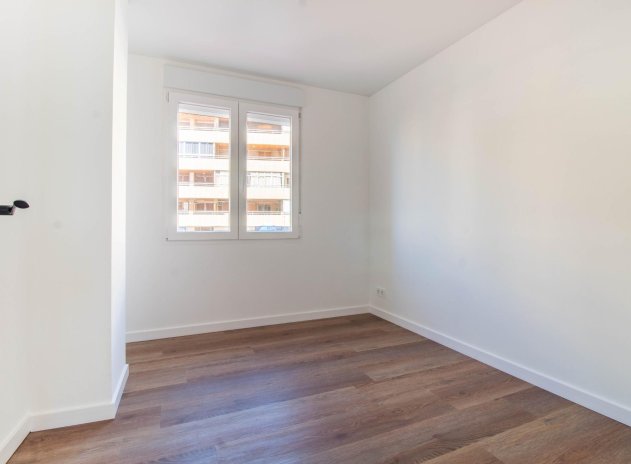 Herverkoop - Appartement - Torrevieja - Acequion