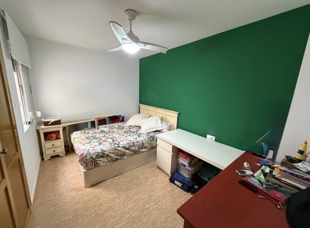 Wiederverkauf - Wohnung - Pilar de la Horadada