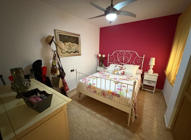 Wiederverkauf - Wohnung - Pilar de la Horadada