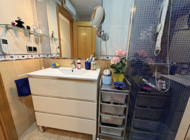 Wiederverkauf - Wohnung - Pilar de la Horadada