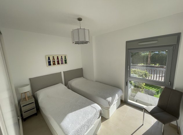 Resale - Apartment / Flat * - Vistabella Golf *