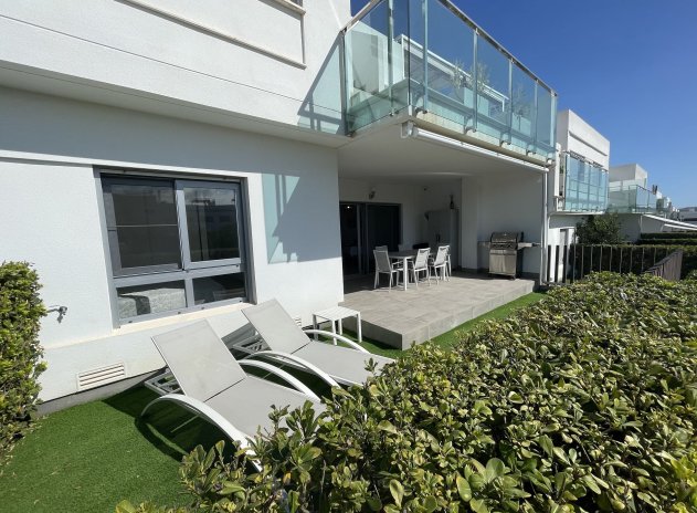 Resale - Apartment / Flat * - Vistabella Golf *