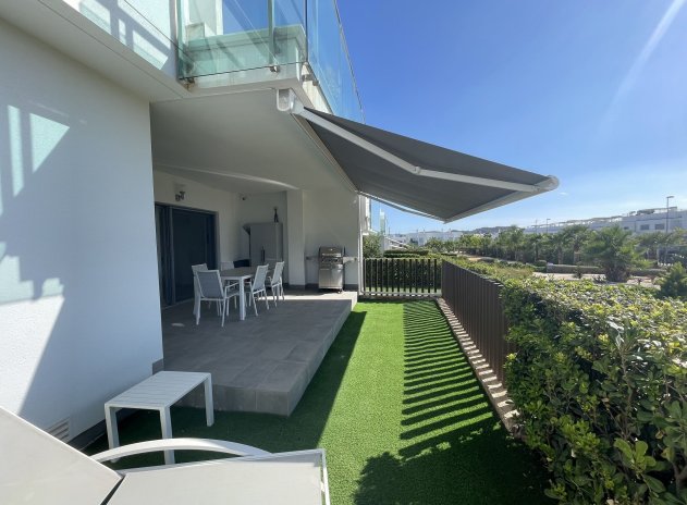 Resale - Apartment / Flat * - Vistabella Golf *