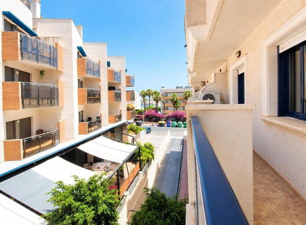 Wiederverkauf - Wohnung - Orihuela Costa - La Regia