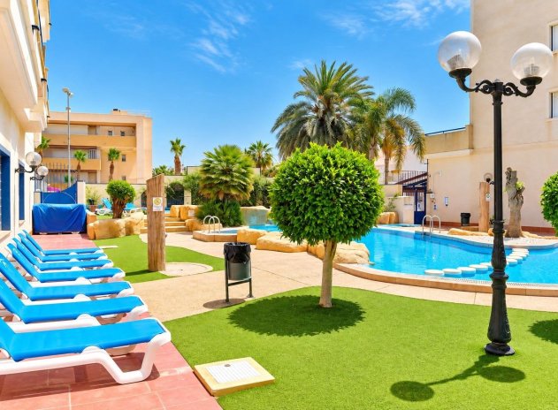 Wiederverkauf - Wohnung - Orihuela Costa - La Regia