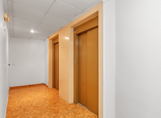 Wiederverkauf - Wohnung - Torrevieja - La Mata