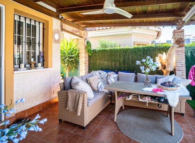 Reventa - Villa - Guardamar del Segura - El Raso