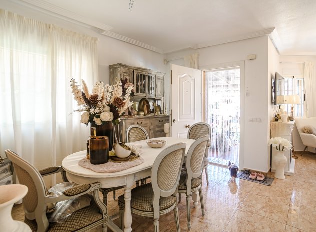 Reventa - Villa - Guardamar del Segura - El Raso