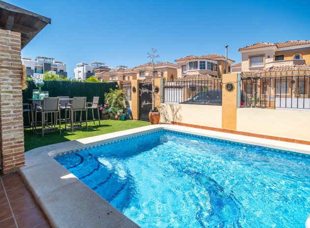 Reventa - Villa - Guardamar del Segura - El Raso