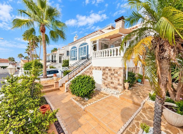 Wiederverkauf - Villa - Orihuela Costa