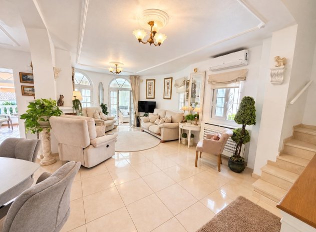 Wiederverkauf - Villa - Orihuela Costa