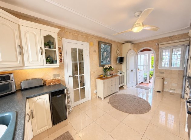 Wiederverkauf - Villa - Orihuela Costa