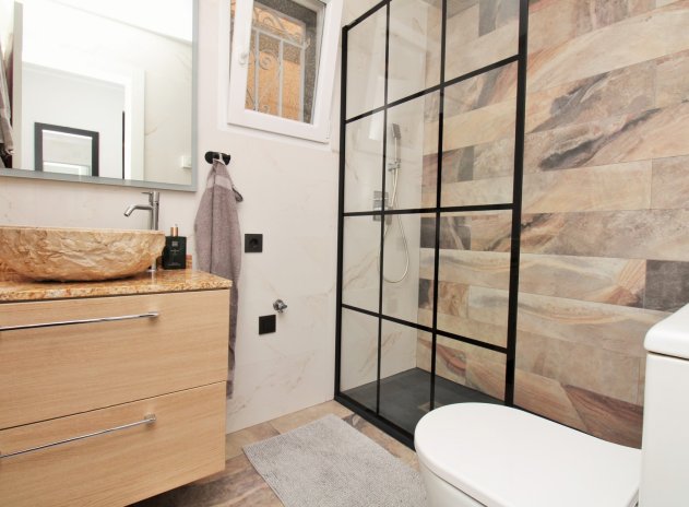 Resale - Villa * - Villamartin * - Villamartín * 