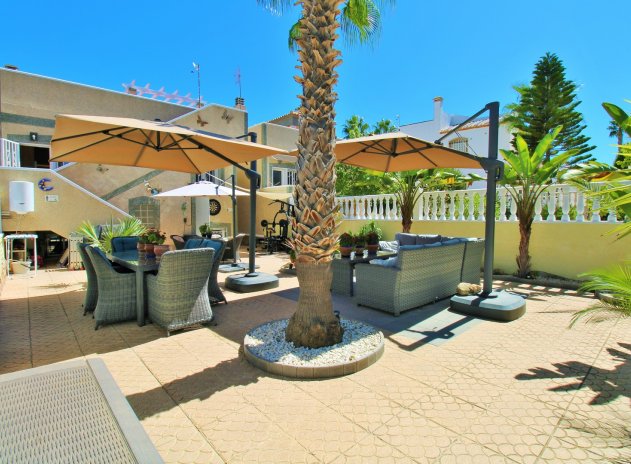 Resale - Villa * - Villamartin * - Villamartín * 