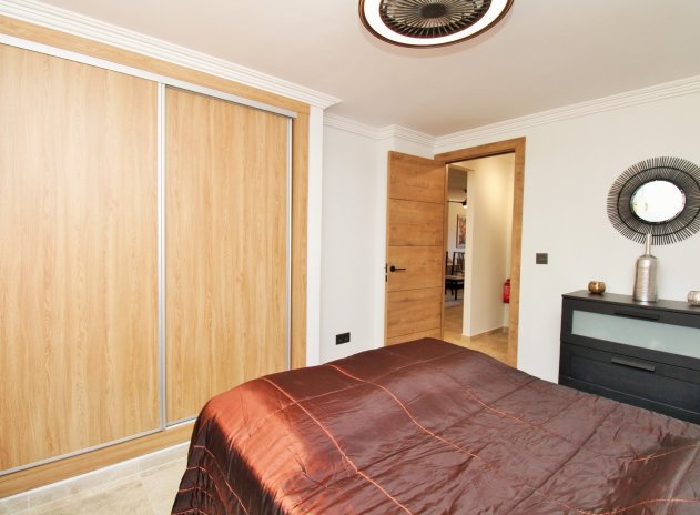 Resale - Villa * - Villamartin * - Villamartín * 