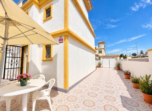 Herverkoop - Rijwoning - Torrevieja - El Limonar