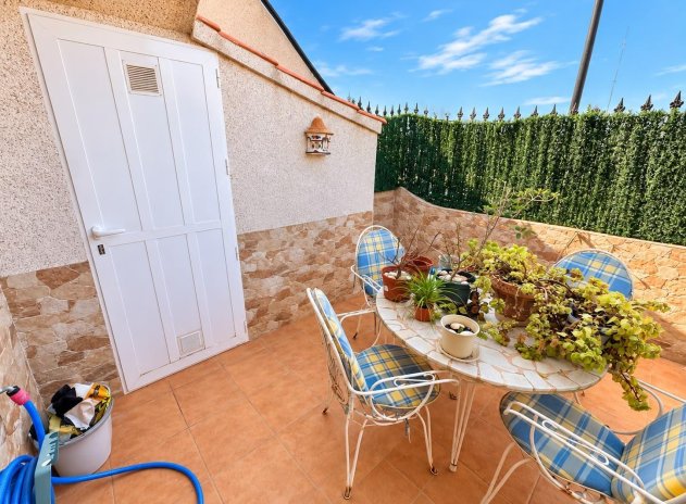 Wiederverkauf - Wohnung - Guardamar del Segura
