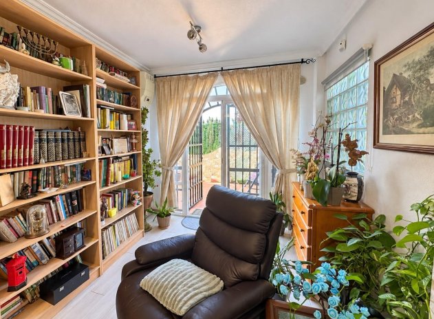 Wiederverkauf - Wohnung - Guardamar del Segura