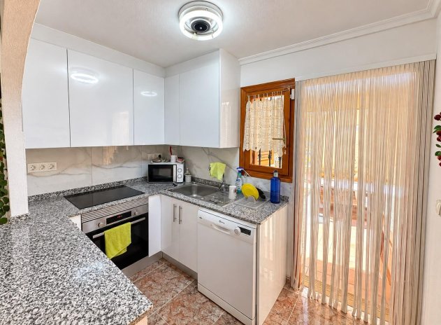 Wiederverkauf - Wohnung - Guardamar del Segura